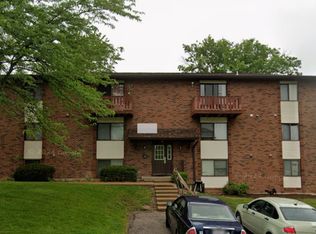 22 Southwinds Cir APT 3, Washington, MO 63090