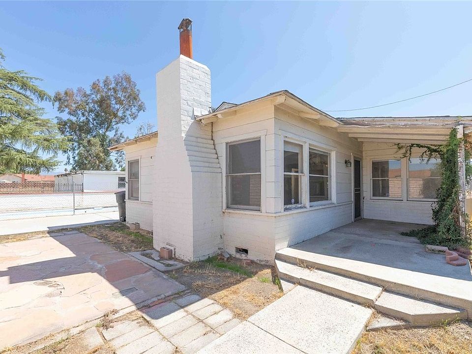 880 N Kirby St, Hemet, CA 92545 MLS SW22209663 Zillow