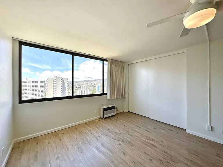 55 S Kukui St #D2813 — Photo 2