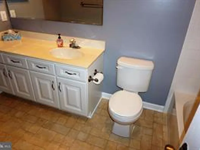 305 Willrich Cir #B — Photo 18