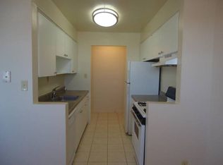 11 Hasbrouck Rd APT E, Garnerville, NY 10923