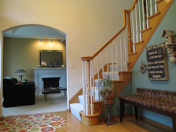 3rd image of 16617 97th Avenue Ct E