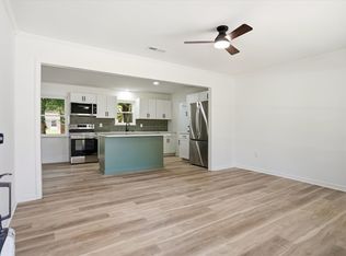 8836 Bucknell Dr, Charleston, SC 29406