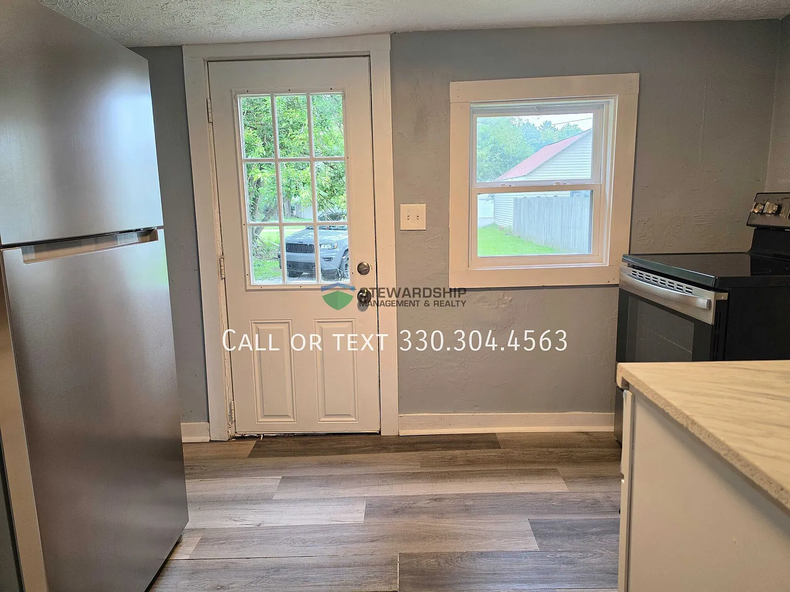 Three-Bedroom, One-Bathroom Duplex In Massillon Available Now! — Photo 3