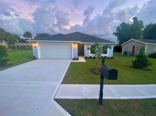 1649 Palm Ridge Rd, Melbourne, FL 32935