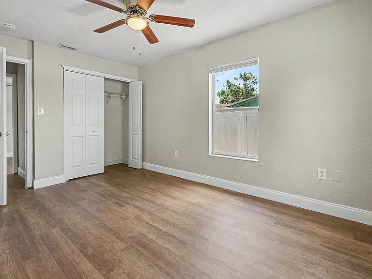 5105 N Rohn Ave #5105 — Photo 25