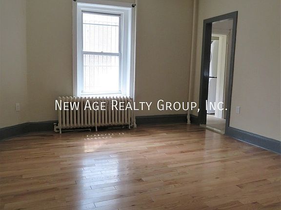 2nd image of 4606 Baltimore Ave #1R