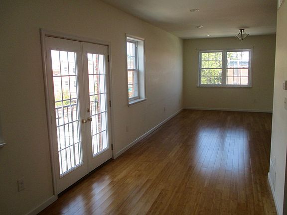 3rd image of 300 E Girard Ave #2