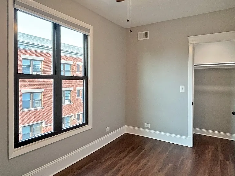 201-209 N. Grove Ave. — Photo 11