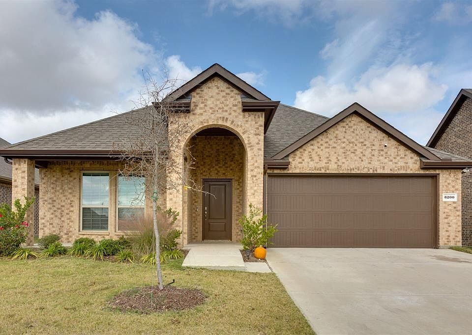 1st image of 3200 Garden Valley Ct