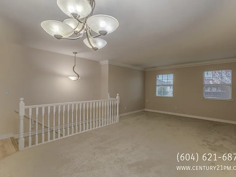 34660 6th Ave #MAIN — Photo 8