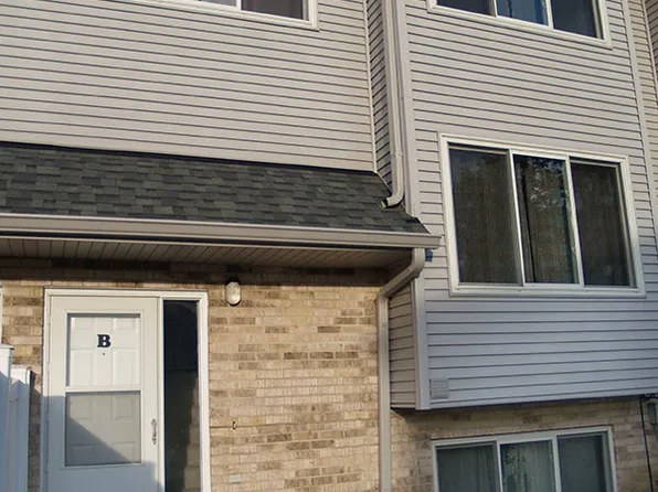 381 Park Ridge Ln Unit B, Aurora, IL 60504