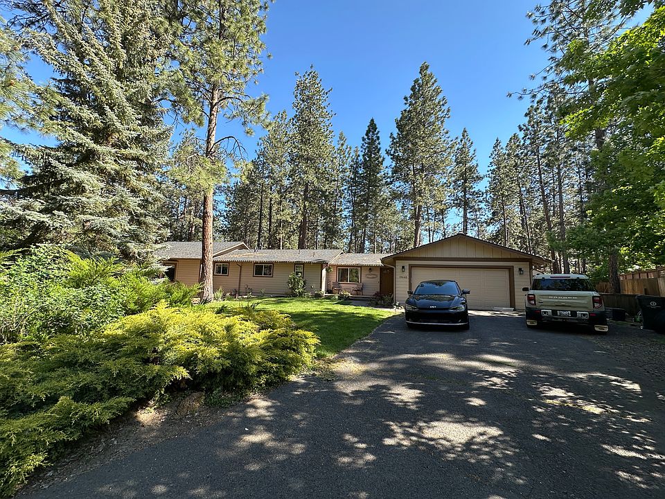 Corner of a cul-de-sac, half acre lot.