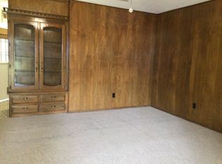 1202 Randy Dr, Graham, TX 76450