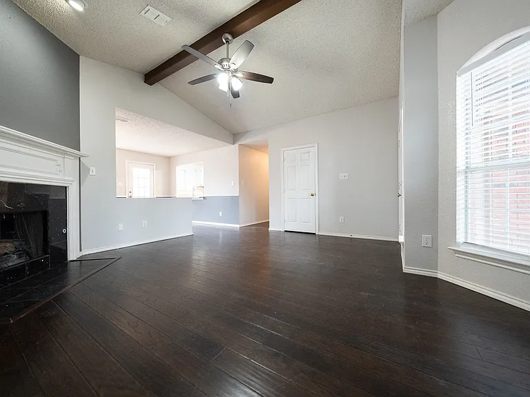 8661 Malibu St — Photo 7