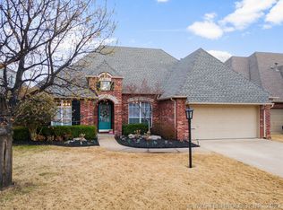 8123 S 72nd East Ave, Tulsa, OK 74133