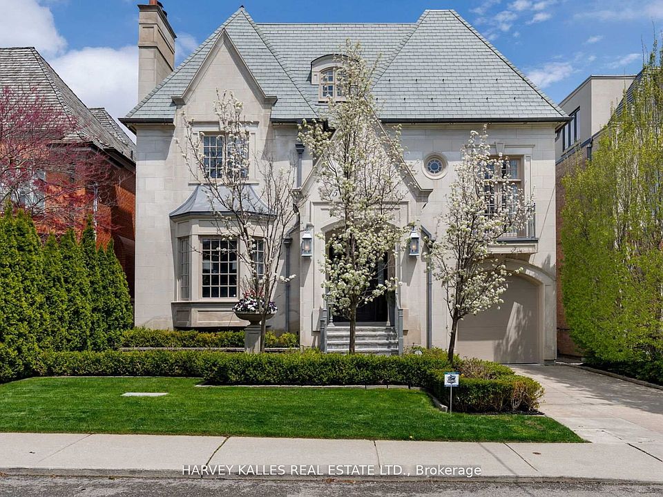 1st image of 215 Dunvegan Rd