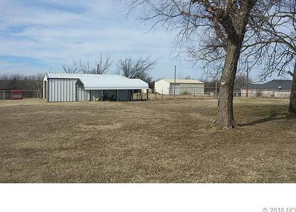 2nd image of 2362 N Highway 48