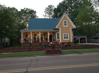 1203 N Main St, Water Valley, MS 38965