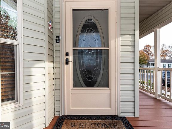 3rd image of 1616 Pennsylvania Ave Unit 137
