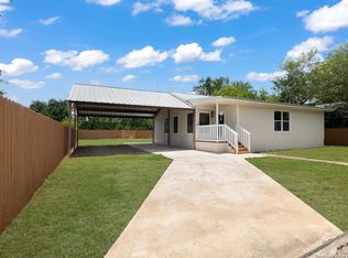5455 Dabney Ln, San Antonio, TX 78227
