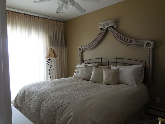 5th image of 101-16 Shorefront Parkway #2B