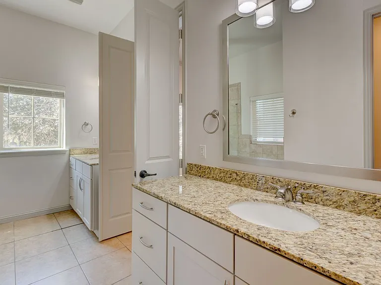 Alto Highland Park — Photo 10