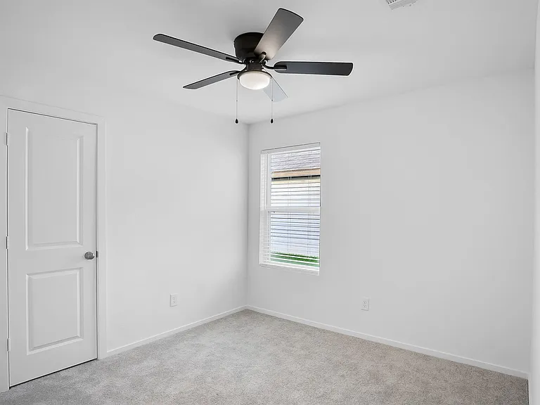 220 Laura Leigh Ln — Photo 20