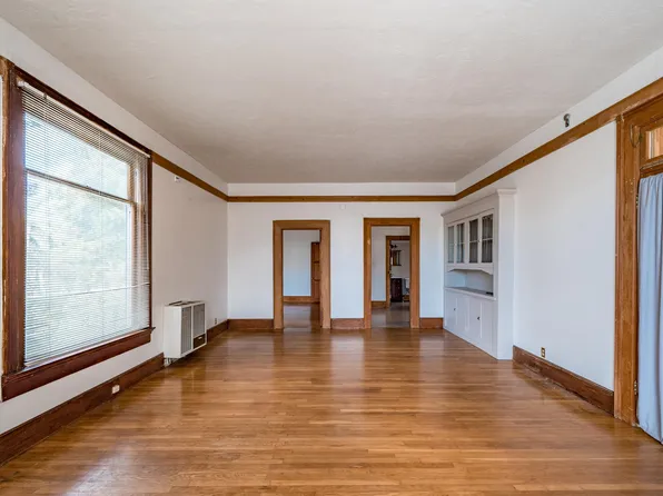 2124 Broadway Floor 1, San Diego, CA 92102
