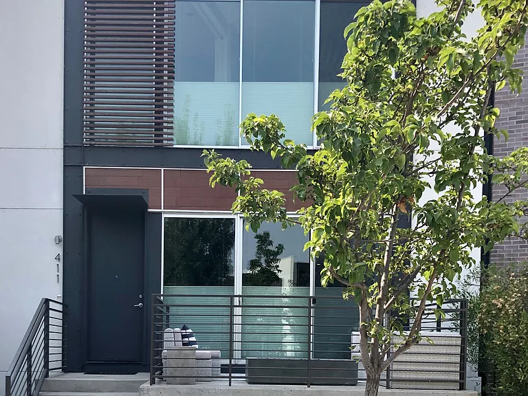 411 Garden St — Photo 2