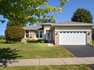 12604 Oak Grove Dr, Huntley, IL