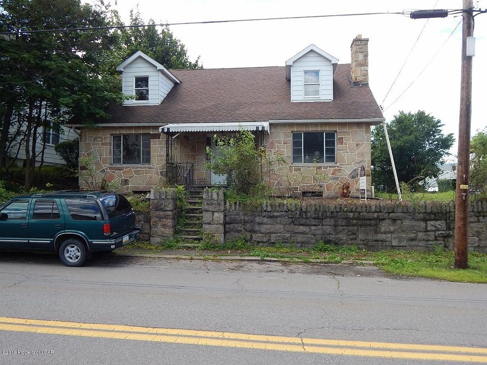 114 South Main Street, Plains