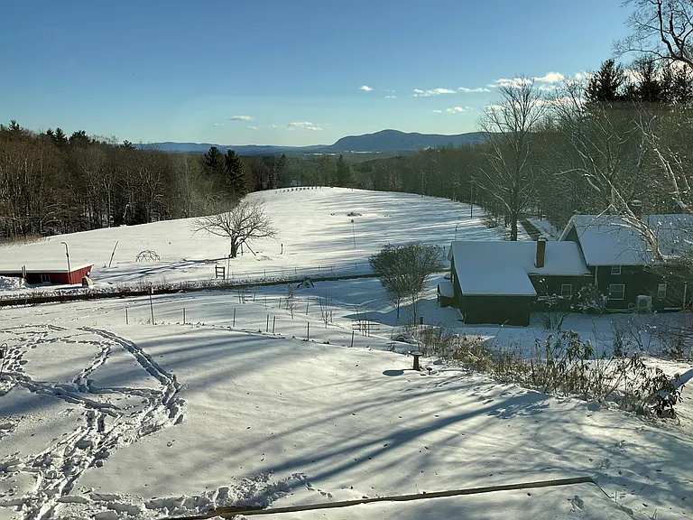 38 Mountain Rd — Photo 37