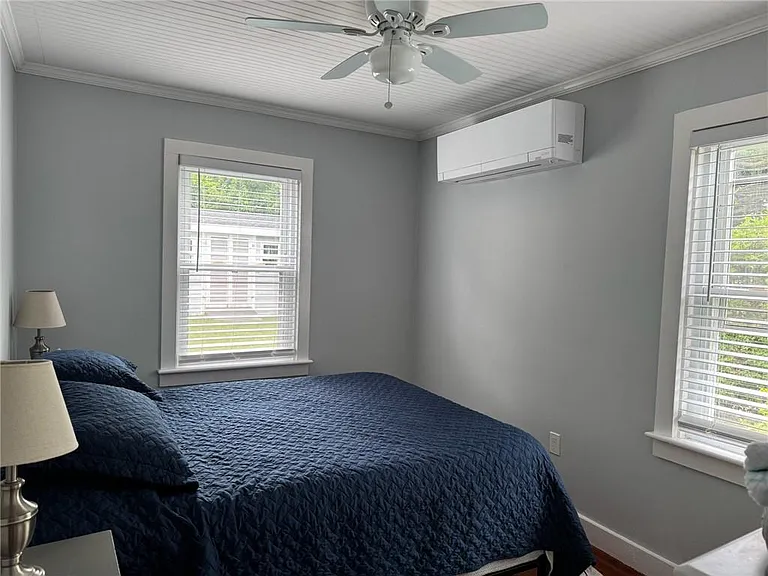 53 Center Ave — Photo 14