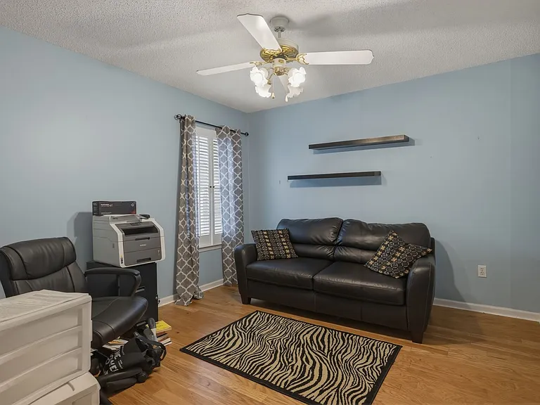 9370 Jaybird Cir E — Photo 56
