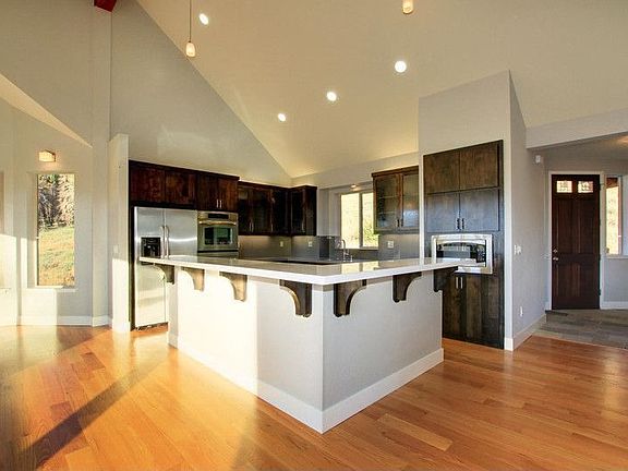4th image of 918 Forest Mountain Dr
