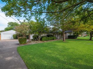 122 Jason Dr, Red Oak, TX 75154