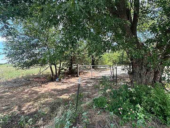 4th image of 27152 County Road 1430