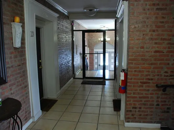 14 Park Avenue image 1 of 4