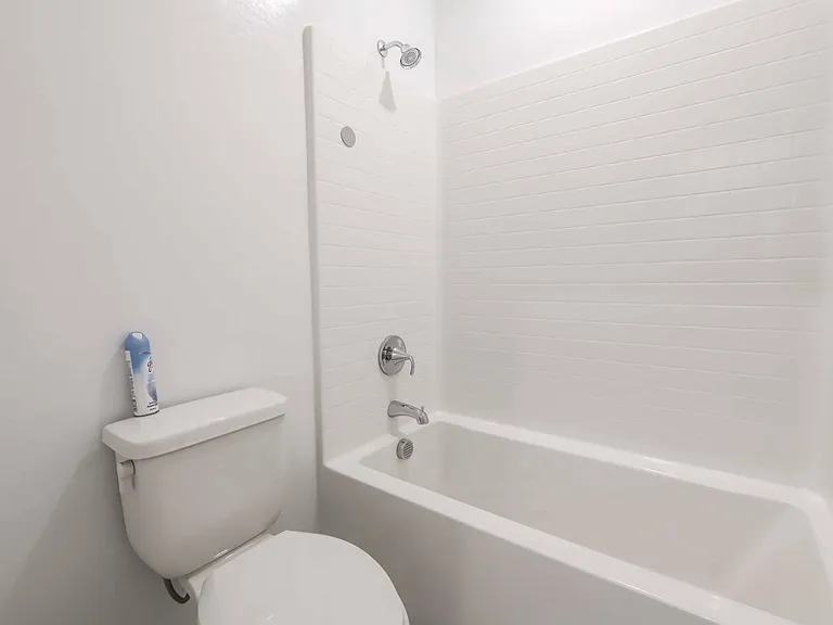 906 Sycamore Falls St — Photo 34