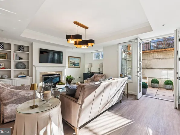 2501 Wisconsin Ave NW APT 7, Washington, DC 20007