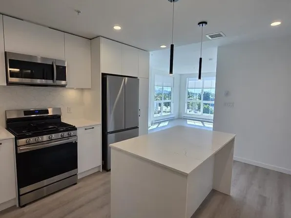 20078 85th Ave #A409, Langley, BC V2Y 3L2