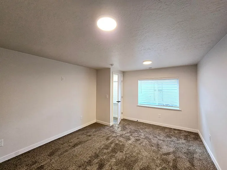 5338 W Iron King Dr — Photo 11