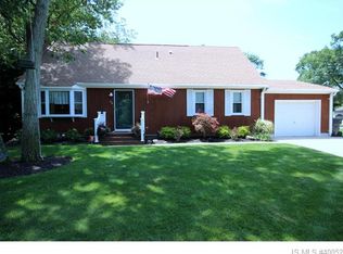 736 Dunedin St, Toms River, NJ 08753
