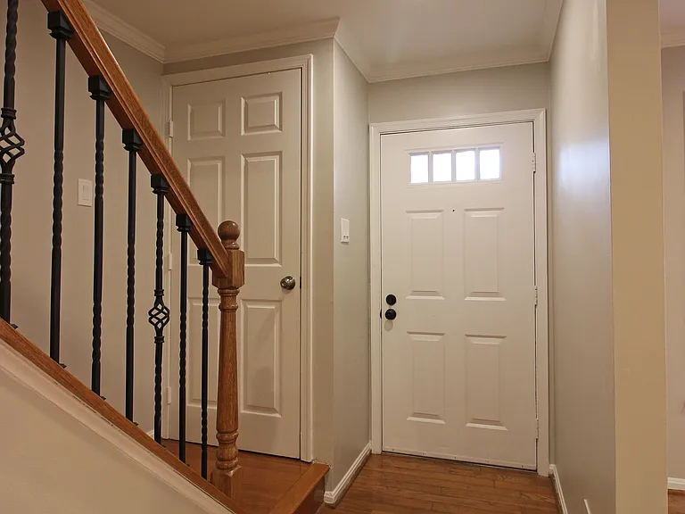 4427 Holly Ave — Photo 31