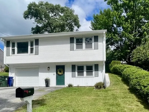 283 Boynton St, Manchester, NH 03102