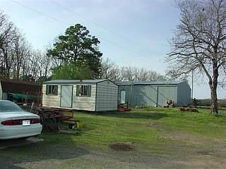 2nd image of 565 County Road 1750