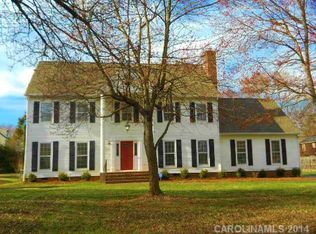 5509 Gristmill Ln, Mint Hill, NC 28227