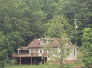 303 Flat Top Lake Rd, Ghent, WV 25843