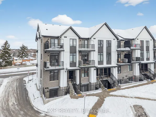 405 Myers Rd #1, Cambridge, ON N1P 0B6